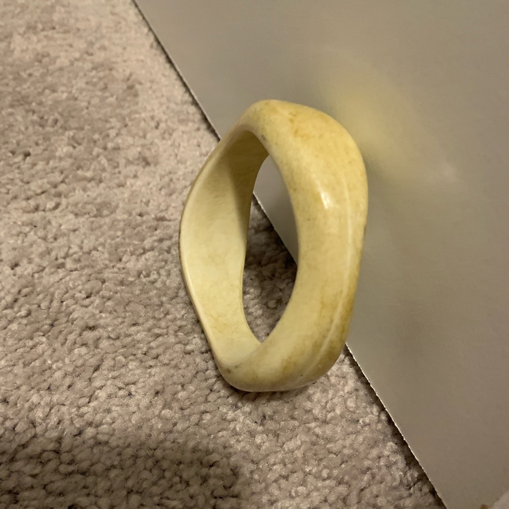 Bracelet / Bangle